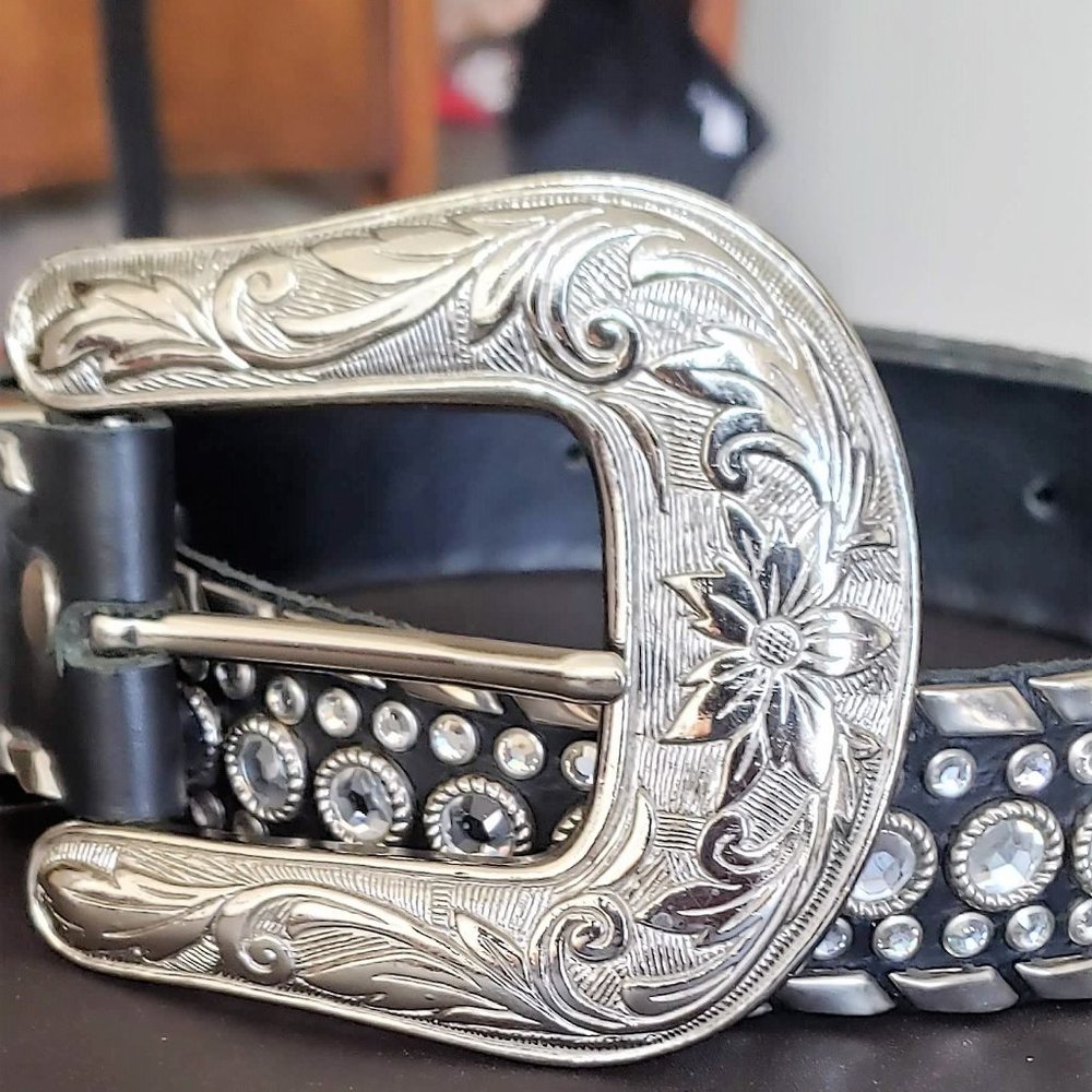 Kippys Iconic Cowboy Swarovski Crystal Rhinestone Belt Loop & Tip Set Size 34